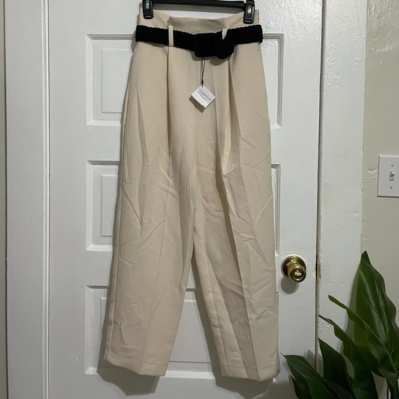 Zara Pants - Zara XS Beige Trousers with braided belt